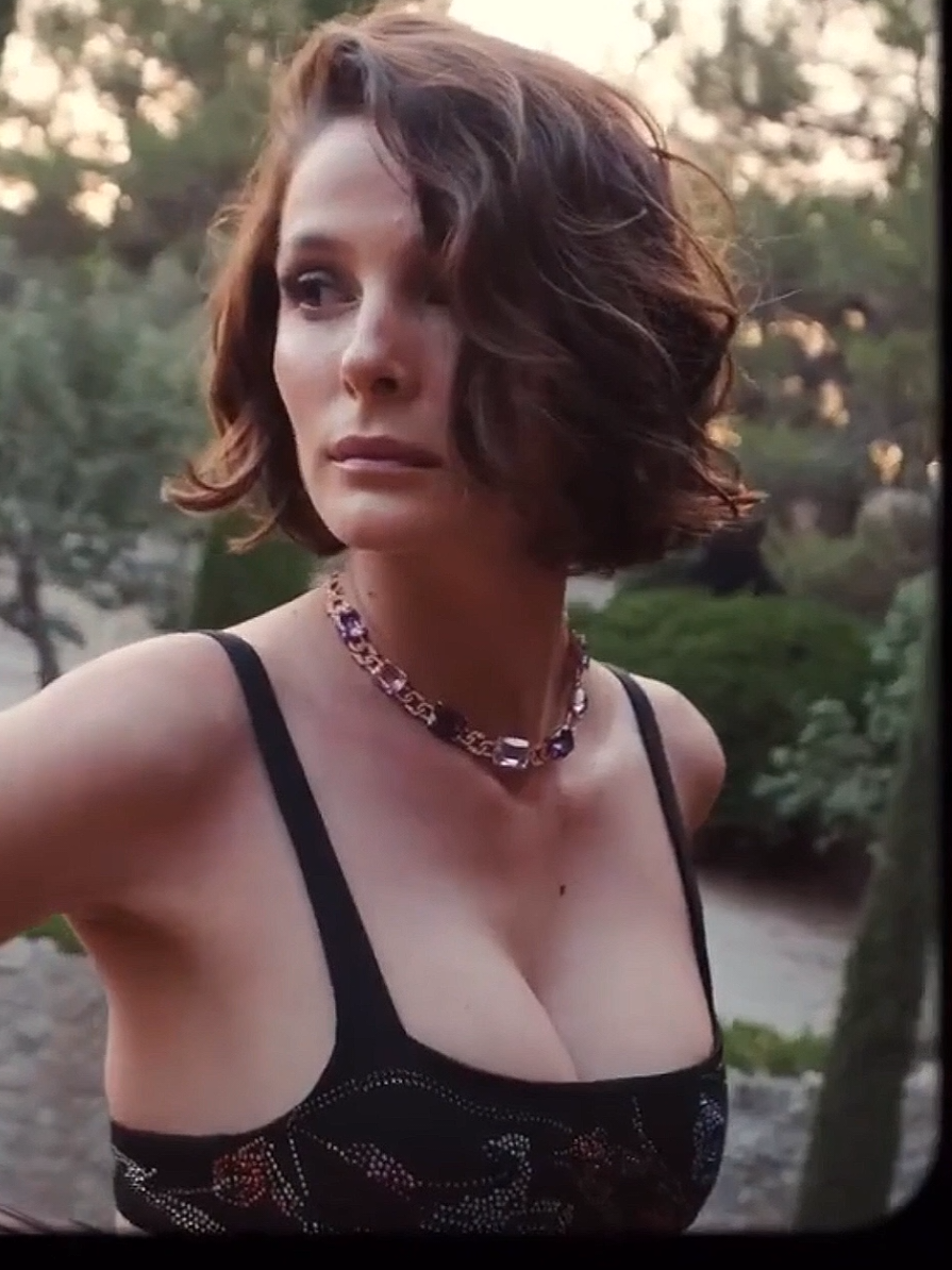 Büşra Develi #büşradeveli #eşrefrüya #esrefruya #çiğdem #kesfet #kesfetteyiz #kesfetbeniöneçıkart #beniöneçıkart #beniönecikart #öneçıkar #fyp 