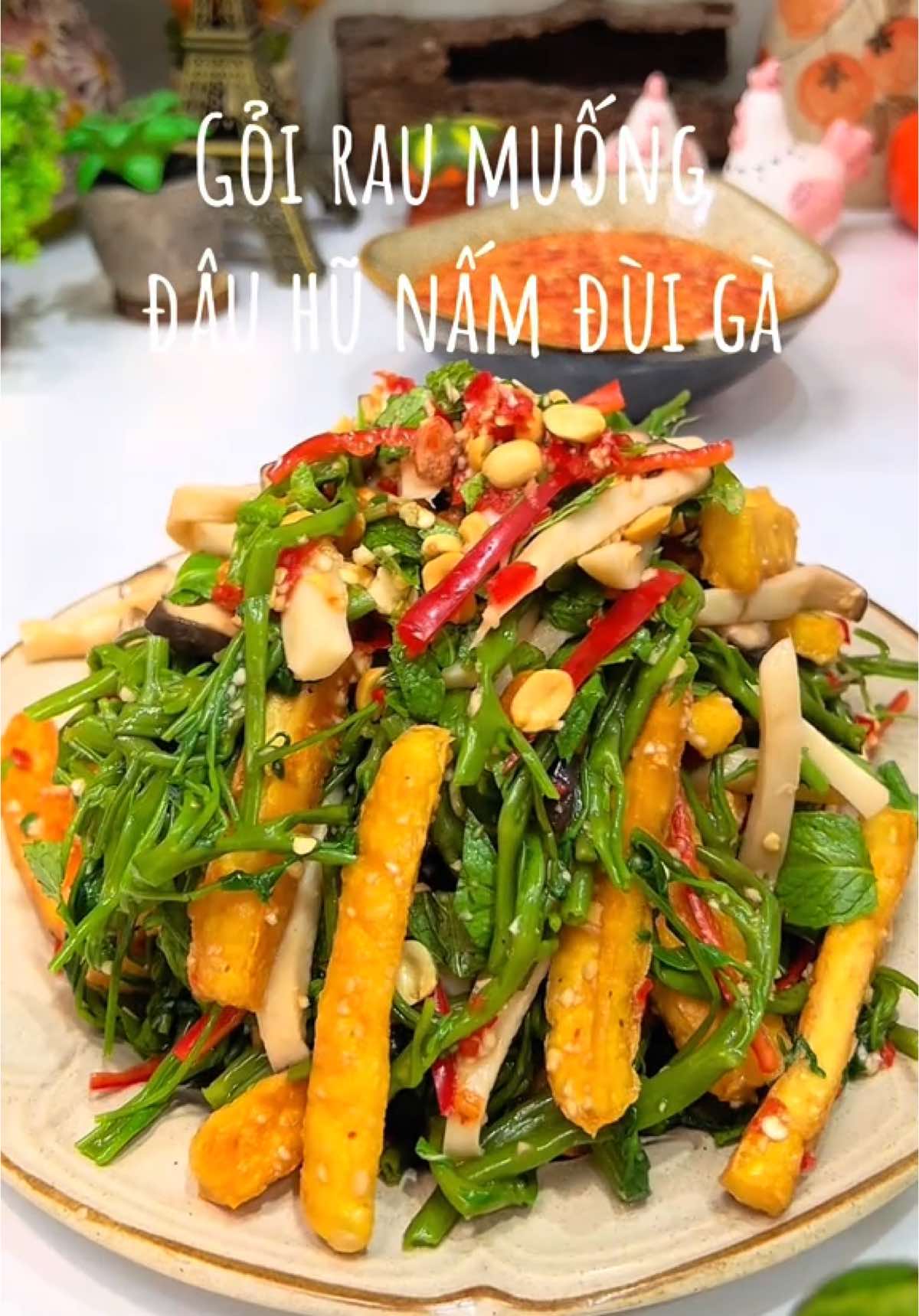 Nắng nóng lên rồi các bác triển thử món gỏi rau muống ngon bổ rẻ này đi ạ. Bác nào ăn chay thì dùng mắm chay là okela nha. #HảoThíchVàoBếp #thíchvàobếp #thíchnấuăn #nấuăncùngtiktok #vaobepcungtiktok #monngonmoingay #gỏiraumuống 