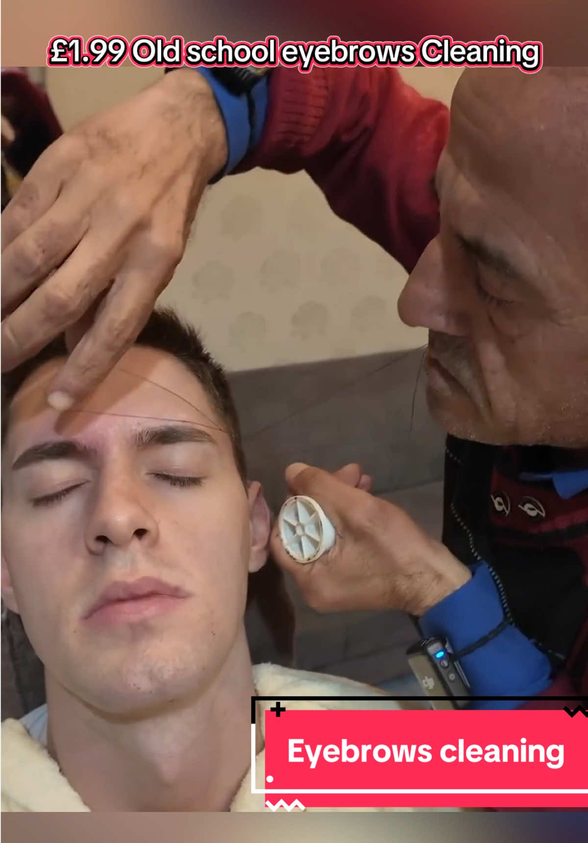 Old school barber doing eyebrows cleaning asmr #asmrbarber #barber #asmr #relaxing #fyp #explore #sleep #eyebrows 