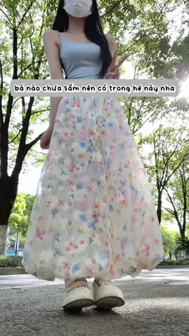 trong vd là quần nha mấy bà mình sub nhầm á #linkmuabênig_hyuucutie_ #phoidoxinh #outfit #outfitsideas #thoitrang #thoitrangnu #fashion #style #stylenhenhang #stylenangtho #chanvay #chanvayxinh #outfitinspo #outfitxinhmoingay #moingaymotoutfit #review #reviewthoitrang 