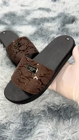 Dép vân 3D cực chất cho ae #dép #xuhuong #reviewdepxinh124 #xuongdepxinh #depnam #xuongdepbinhtan #depslipper #dépxinh 