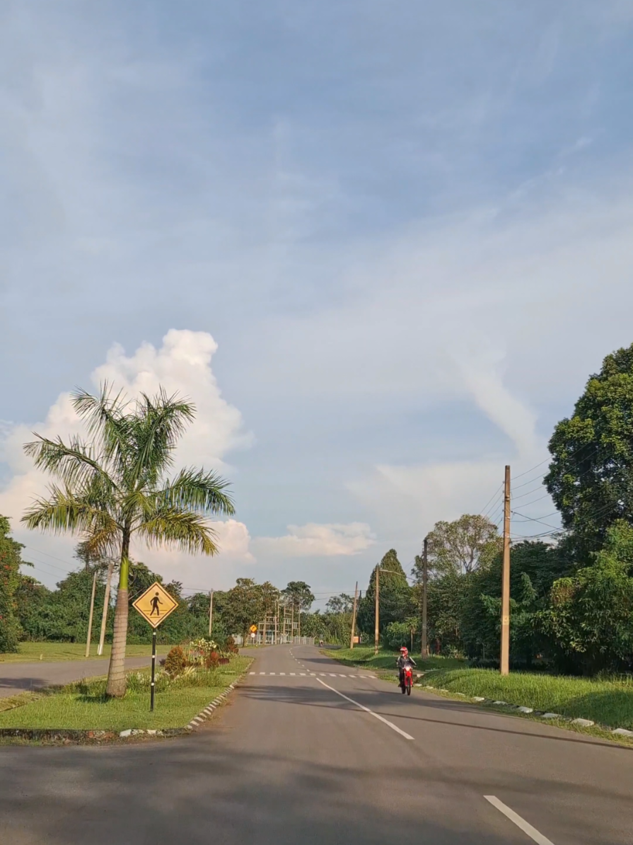 #fypage #xyzbca #padahariini #storytime #sorowako #luwutimur #minanghits #lewatberanda 