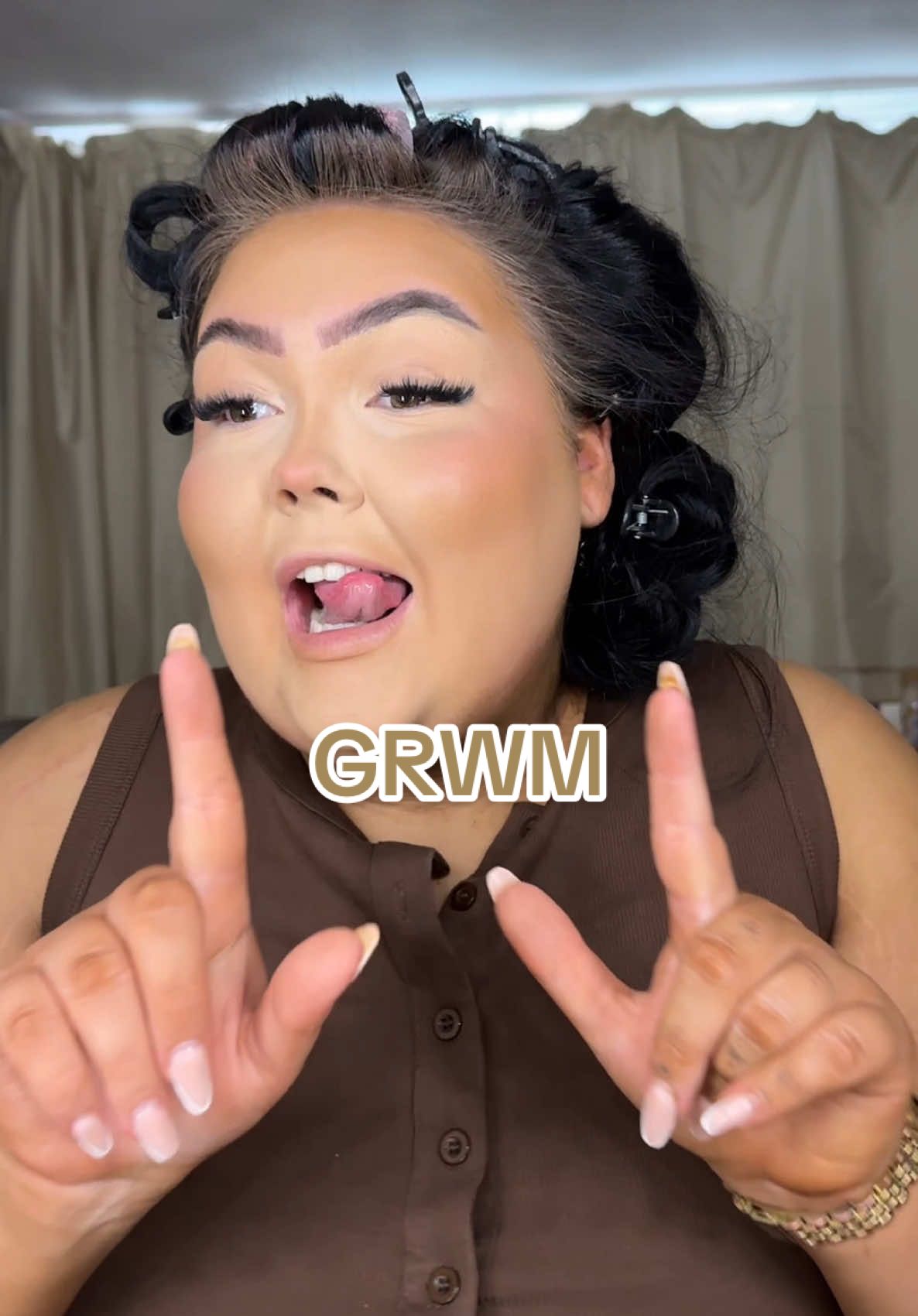 GRWM to take some pics for ig🩷 ig- Lucyficee #foryoupagе #fyp #luc #viral #trending #grwm #baddie #makeup #ukmakeup 