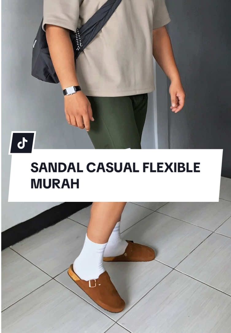 Sandal Selop Casual Flexible material suede asli cocok diajak kemana aja. Harga nya under 200ribuan! Gass CO, sebelum kehabisan‼️  #sandalcasual #sandalselop #sandalsuede #sandalunisex #skenaoutfit #simpleoutfit #kalcer 