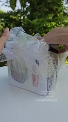 EAKER K12 ลำโพงบลูทูธ มินิ ลำโพงไร้สาย พร้อมไมโครโฟนในตัว แสงไฟRGB คาราโอแกะกลางแจ้ง แบบพกพา Mini Karaoke Bluetooth Speaker เวอร์ชันล่าสุด5.3 สีขาว ฟ้า สีชมพู