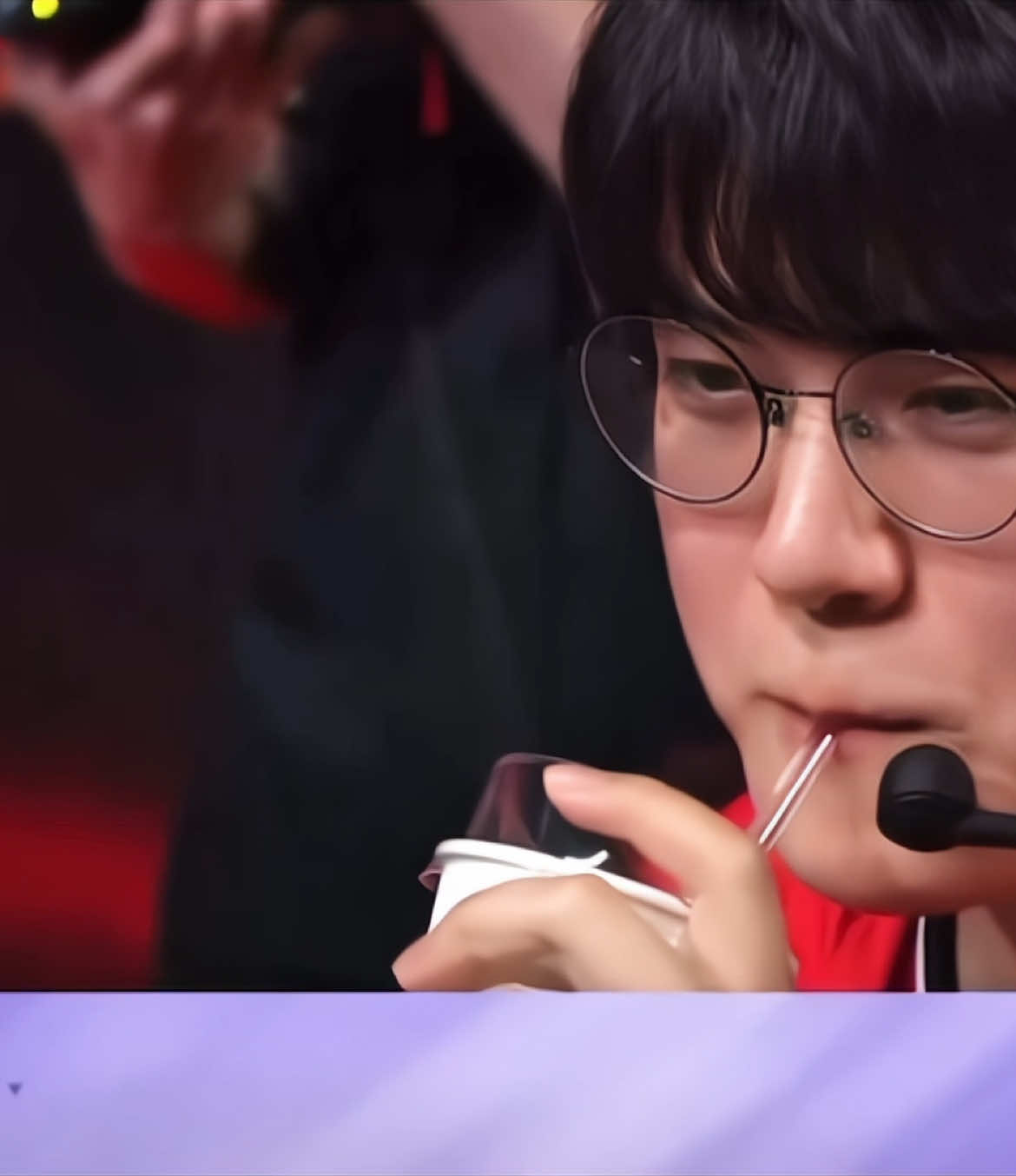 ảnh nháy mắt với chúng tôi đấy GUMAYUSI FIGHTING! #gumayusi #leeminhyung #minhyung #minhyeong #guma #t1gumayusi 