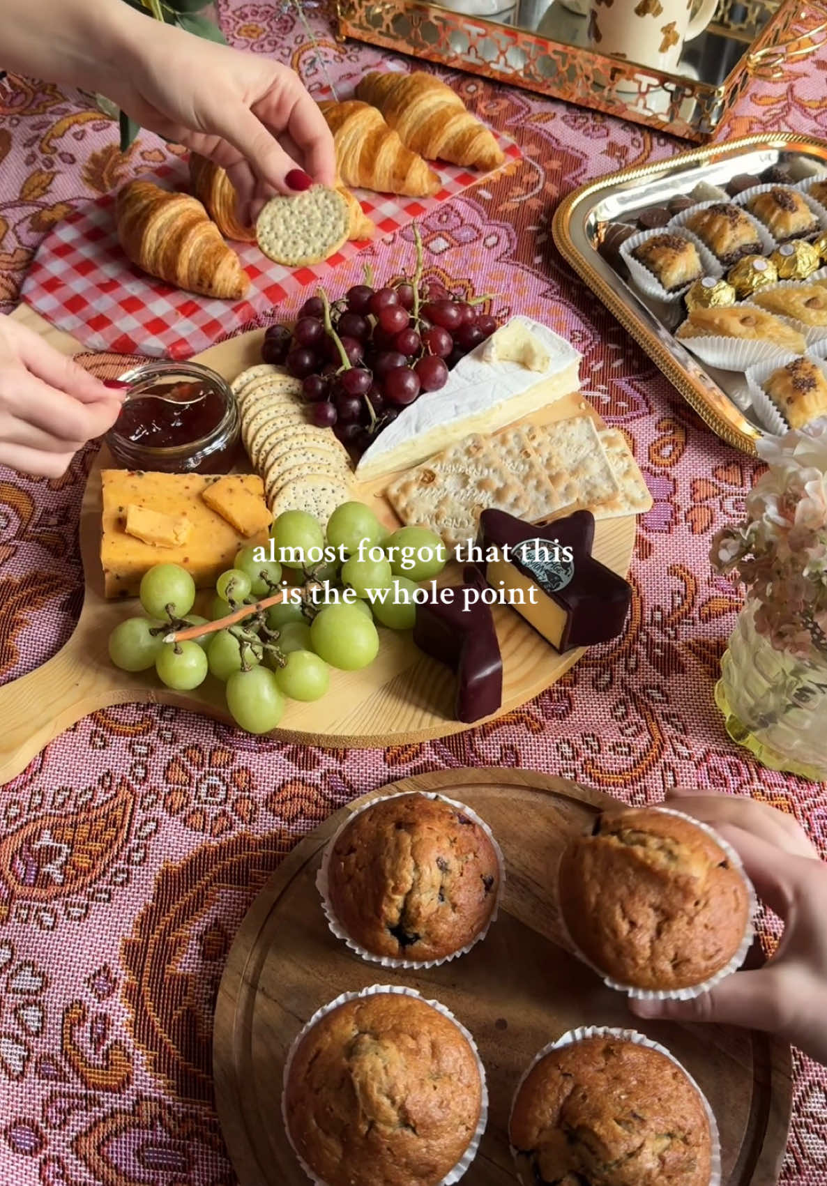 Grateful 🤍 #picnic #fyp #picnicdate #baketok #grateful #girlythings 