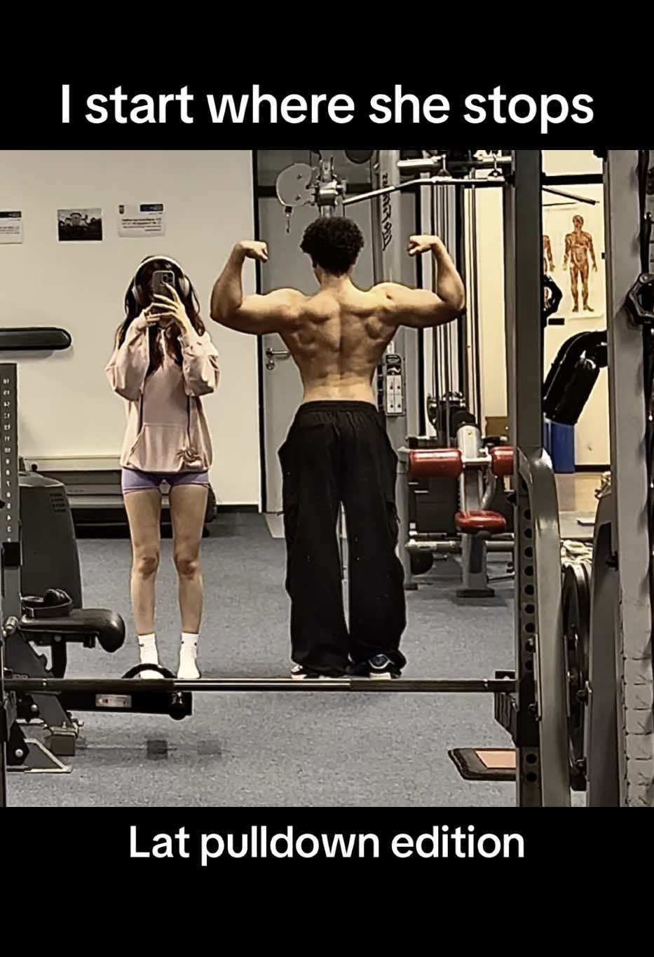 Should’ve added a plate on top #gymbro #gym #GymTok #gymgirl #gymmotivation 