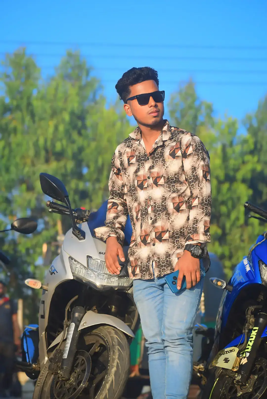 আমার পাশে থাকলে 🤟🤟