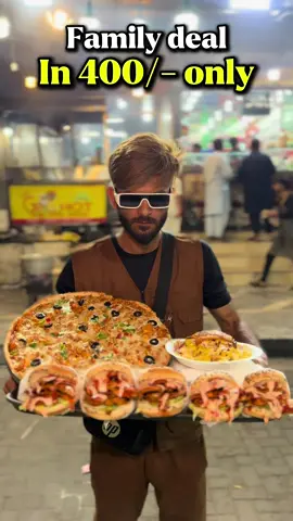 @Grill Hot Barkat Market  #lahorefoodposting #saimibrarfoodies #ibrarrmalik #ibmblues #ibraronvoice #lfp #grillhotxibrarrmalik 