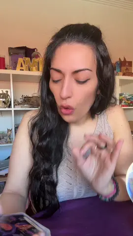 ✨ Se muere por volver… pero el tarot revela algo más 🔮 #TarotDelAmor #LecturaDeCartas #BrujeríaModerna