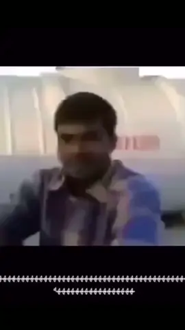 الهندي-يغني-ياسلمان-قلبي-مولع -😂😂🤦‍♂️#طقطقه_ضحك_مقاطع_وناسه😂😜 
