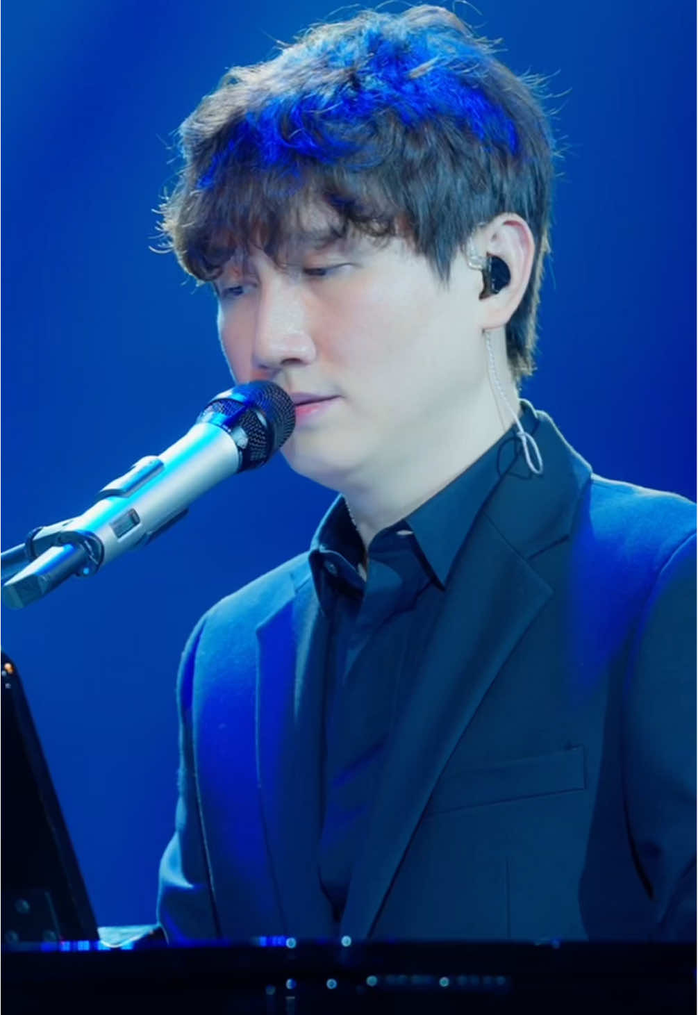 Tự Lau Nước Mắt -MR.SIRO DAY 7 HÀ NỘI #MrSiro #nhacmrsiro #Sirocon #fanconcertmrsiro #nhachaymoingay #tulaunuocmat 