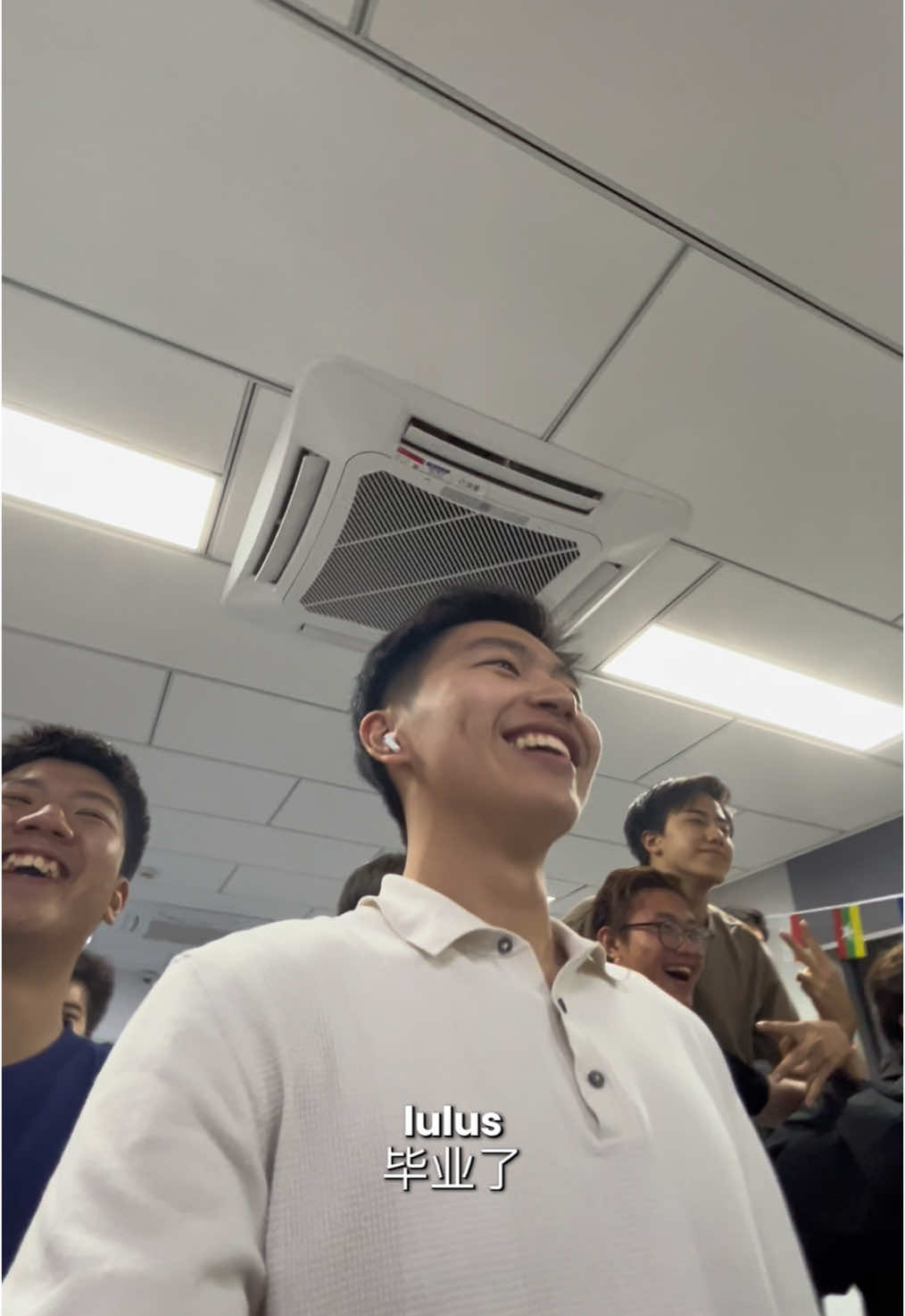 gaada listrik tiap malem… #shanghaijiaotongpreuni #shanghaistudent #chinastudent 