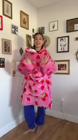 live laugh love @kimpopnails day #comewithme #Vlog #morningroutine #OOTD #ootdinspo #jewelrytok #gdwm #casualoutfits #Summer @MOTEL 