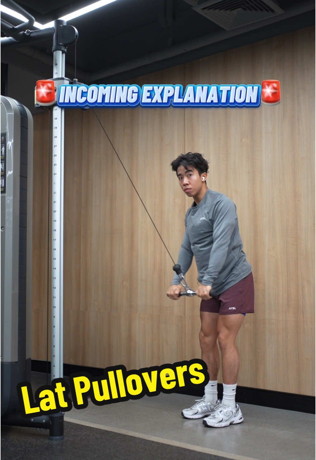 Should you keep your elbows straight or bent on a lat pullover? If your goal is to maximize lats growth, here’s how to perform the lat pullover to optimize for lats. #fyp #Fitness #gym #bodybuilding #TikTokTaughtMe 