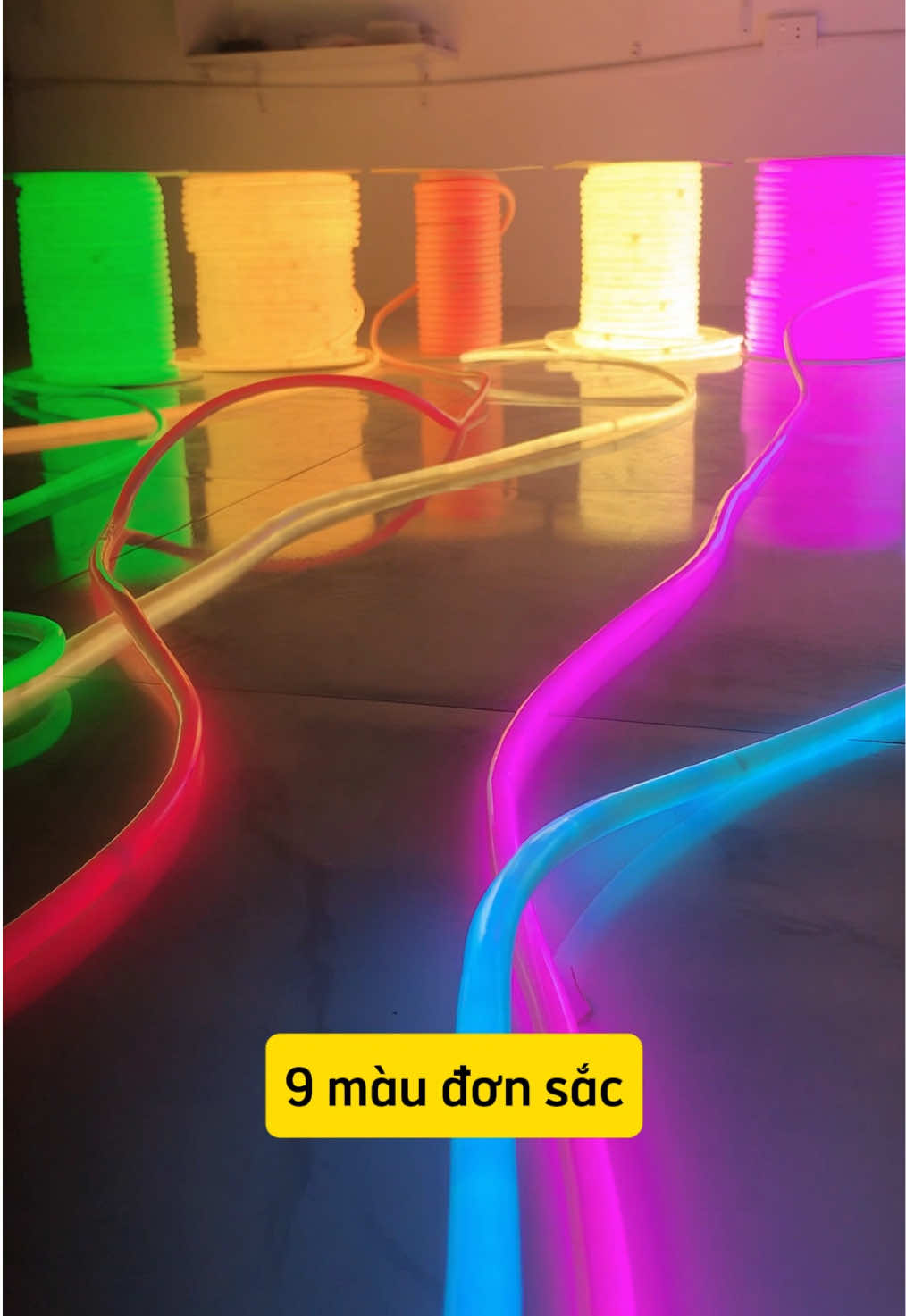 Led Neon 360 nhiều màu, trang trí trong nhà, ngoài trời chống thấm nước #neon360 #ledneon #neonflex #denledtrangtri #dayledtrangtri #dentrangtri #lumilights 