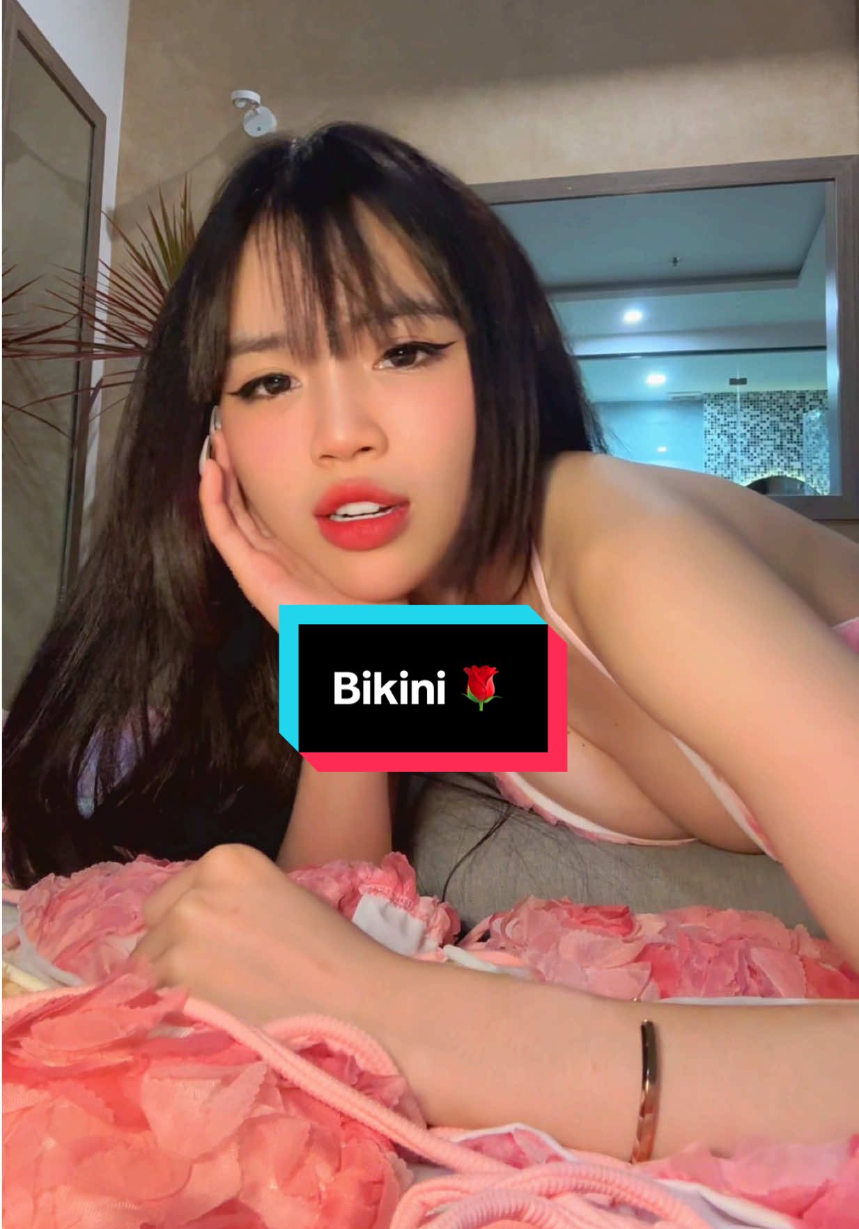 Chữ tình đâu dễ mua bằng tiền đâu . #dutrendtiktok_xuhuong #xuhuong #bikipsongao #viral #tiktokviral #bikinitrending 