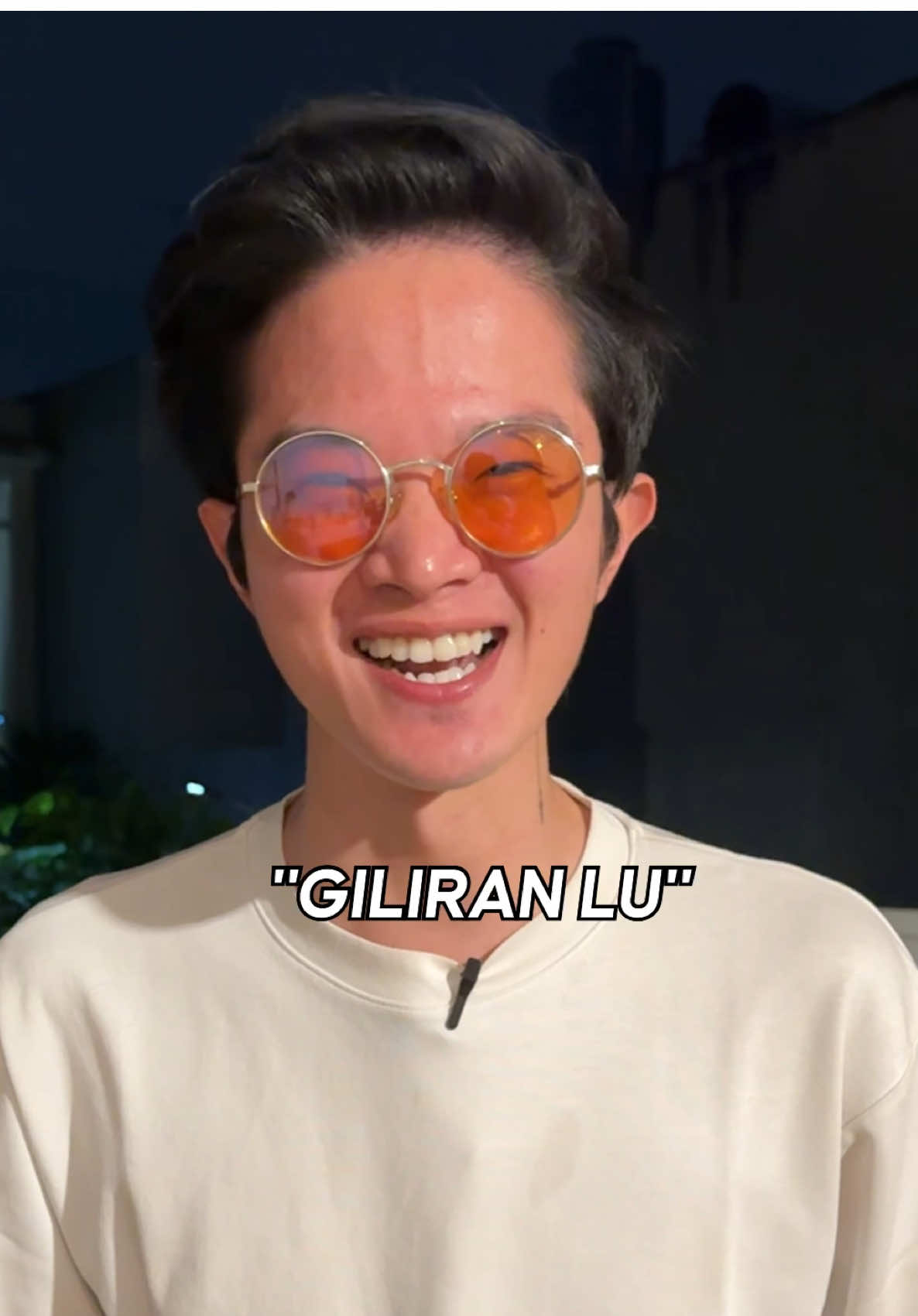 SEKARANG GAK SIH?