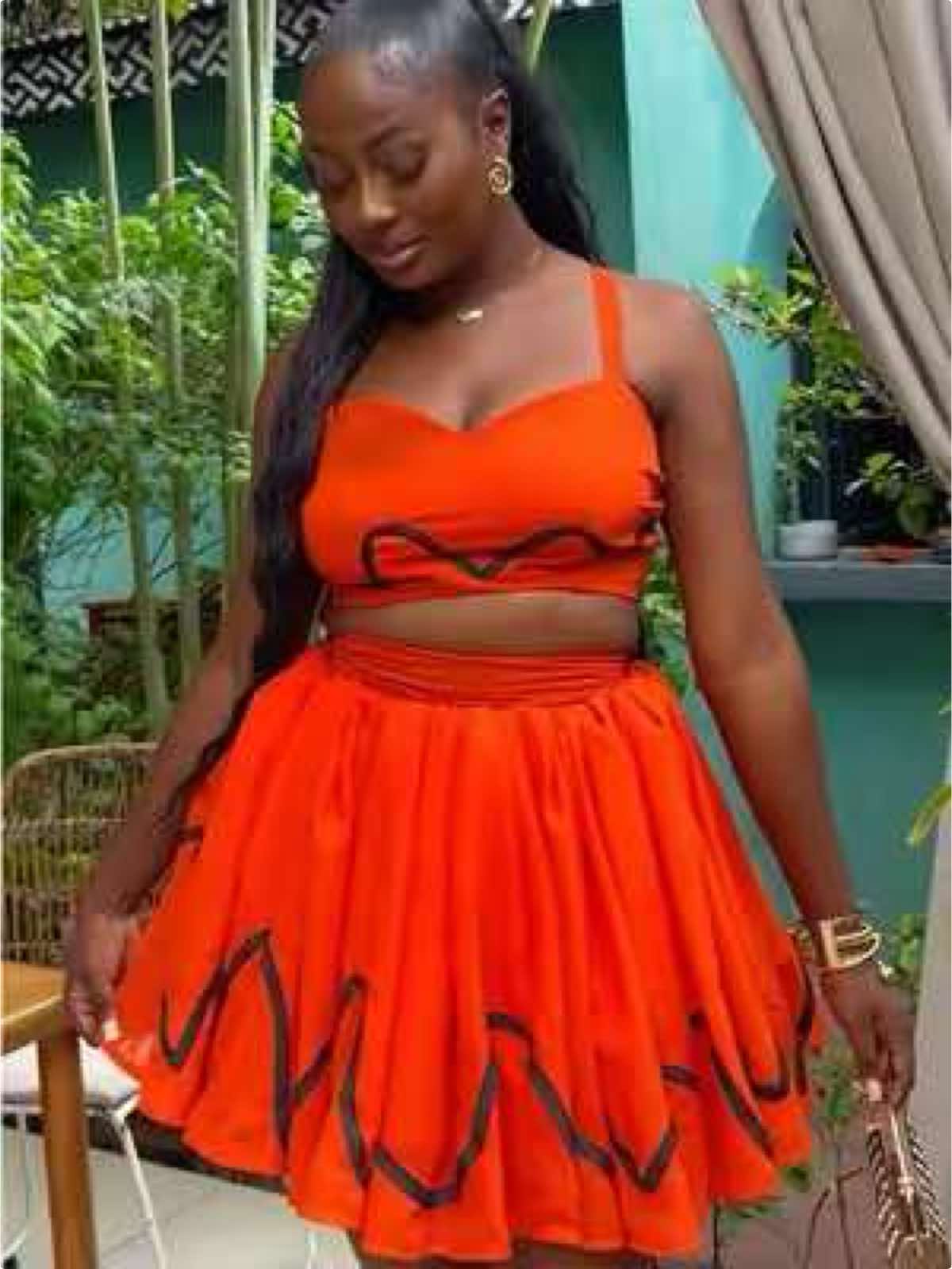 This outfit has me in a chokehold because what 😍  Outfit from : Kellyboateng @KELLY BOATENG ATELIER  #outfitidea #newcollections  #OOTD #dressinspo #brunchoutfit #ankara #ghanatiktok🇬🇭 #viral #trending 