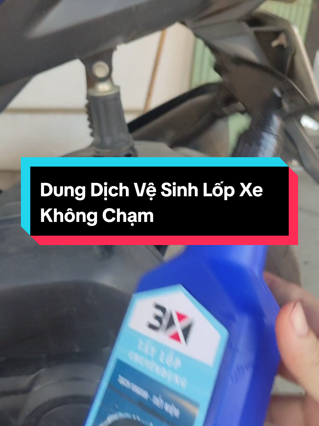 Dung dịch tẩy vệ sinh lốp xe không chạm #vesinhlopxe #vesinhlopxekhongcham #lamdenlopxe #vesinhlopxeoto #vesinhlopxemay #vesinhlopxetainha 