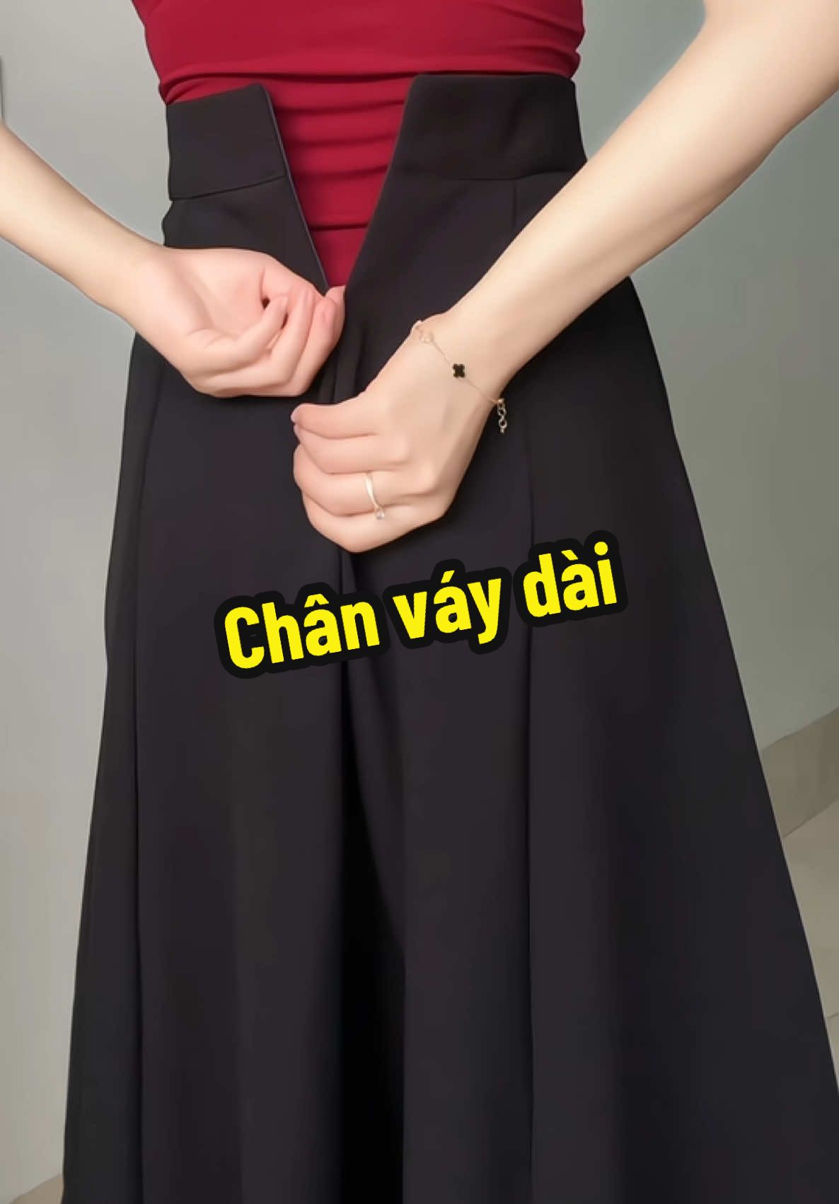 Chân váy dài#xuhuongtiktok #thơitrangnu #outfit #chanvayxinh #chanvaydai #outfit 