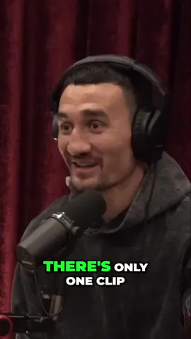 Epic Taekwondo Knockout #UFC #joerogan  #fyp #maxholloway  #mma #knockout