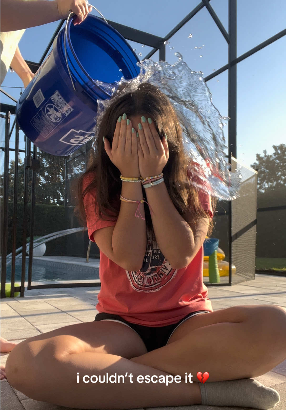 WHY DID I KEEP MY SOCKS ON 💔💔💔 #uscspeakyourmind #uscmind #trend #icebucketchallenge #fyp 