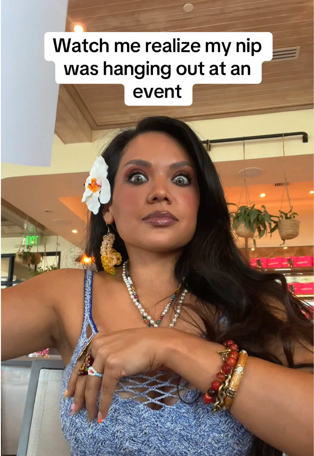 Why didn’t anyone tell me!???  Faux filler gloss deep rose + easy bake blurring setting spray @Huda Beauty 