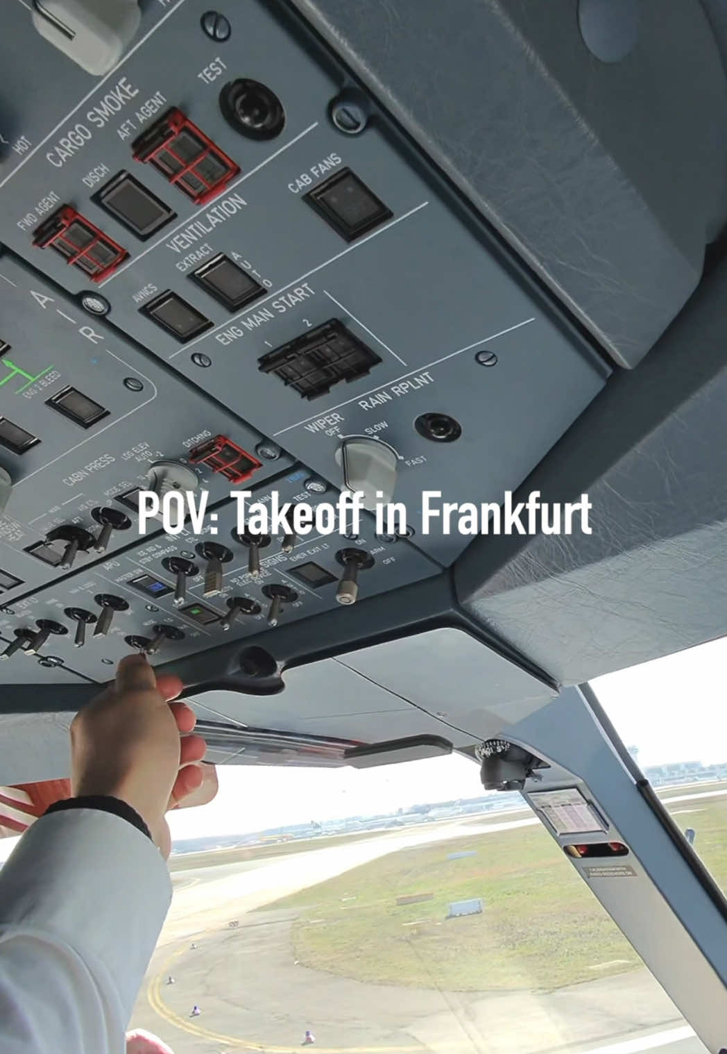 Cockpit POV Takeoff in Frankfurt ✈️ #aeronews #cockpit #pov 
