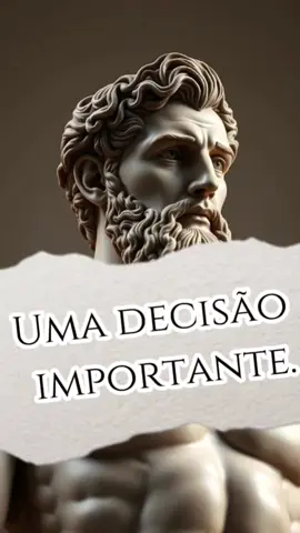 Você já se viu paralisado diante de uma decisão importante? Tomar decisões importantes não precisa ser um martírio. Marco Aurélio nos lembra: “Se é certo, faça.  Se não é, não faça.” Neste vídeo, descubra como a razão estoica pode te guiar com clareza, mesmo nos momentos mais confusos. Aprenda a decidir com firmeza, ética e liberdade interior. A filosofia estoica é a bússola para uma vida sem arrependimentos. Use a razão como ferramenta de paz. Transforme dúvida em direção. Decida como um verdadeiro estoico. #decisao  #estoicismo  #marcoaurélio  #filosofiadevida  #claridademental