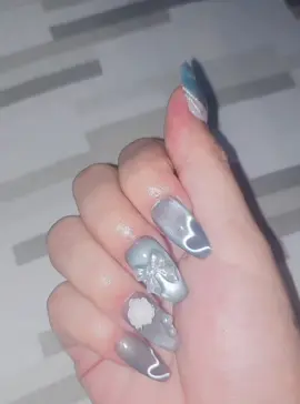 Blue sky 🌊💙🦋 #pressonnails #nailtutorial #nailartjakarta #nailinspo2025 #fypage #fyp 