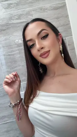 Hola, Buenas Tardes!!🤍 Que Tengan Un Bonito Día.💋 #fyp #fypシ #foryoupage 