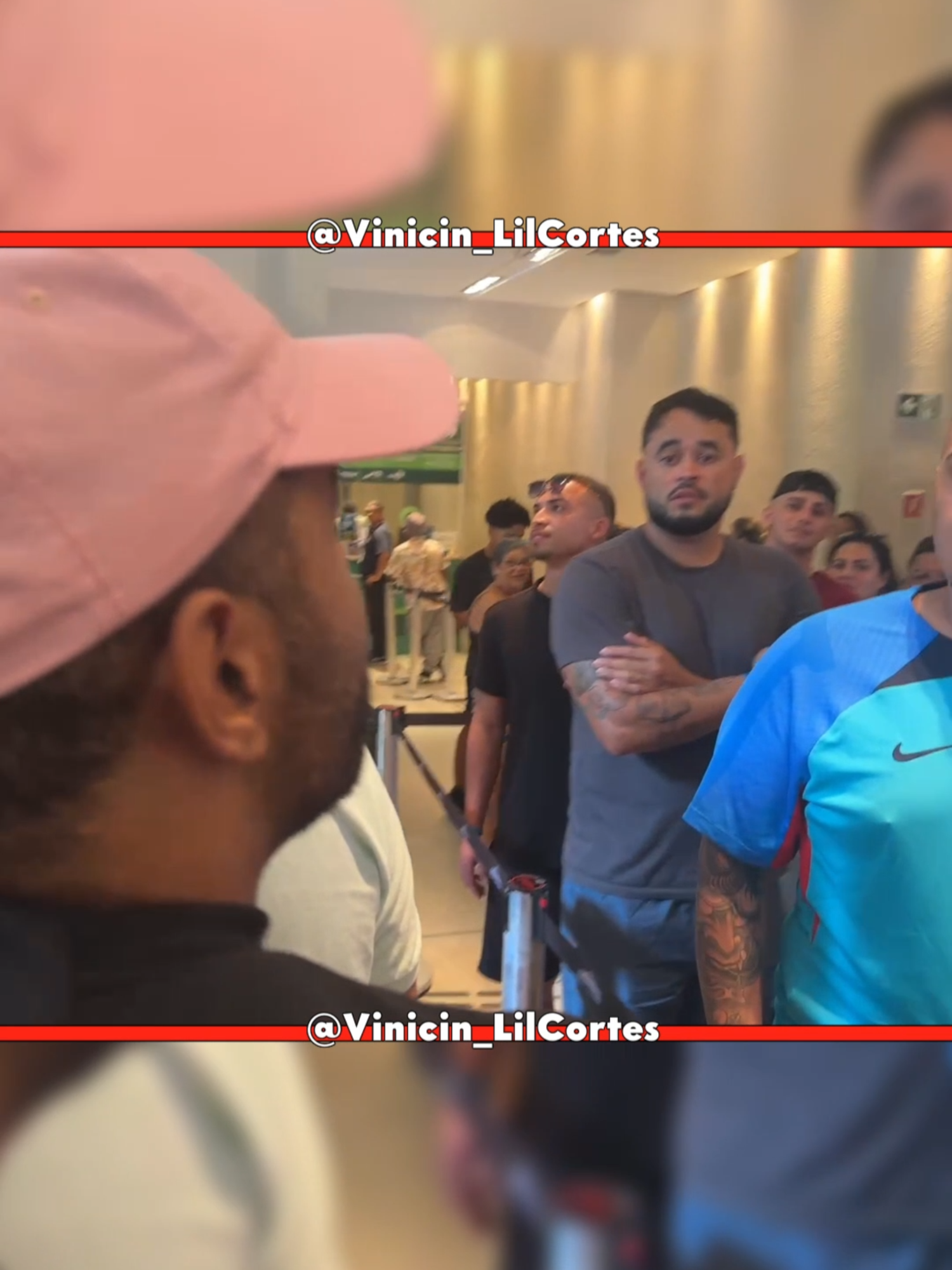 Acharam que o Vinicinho furou fila e causaram confusão #lilvinicinho #irl