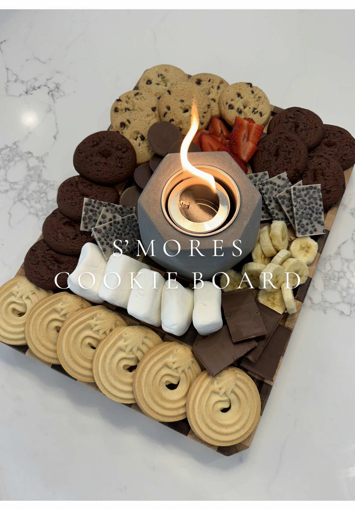 S’mores Cookie Board with Voortman Zero Sugar Cookies! 🔥🍪🤍🍫 #voortmanpartner #asmr #restock #restockasmr #smores #smorescookies 
