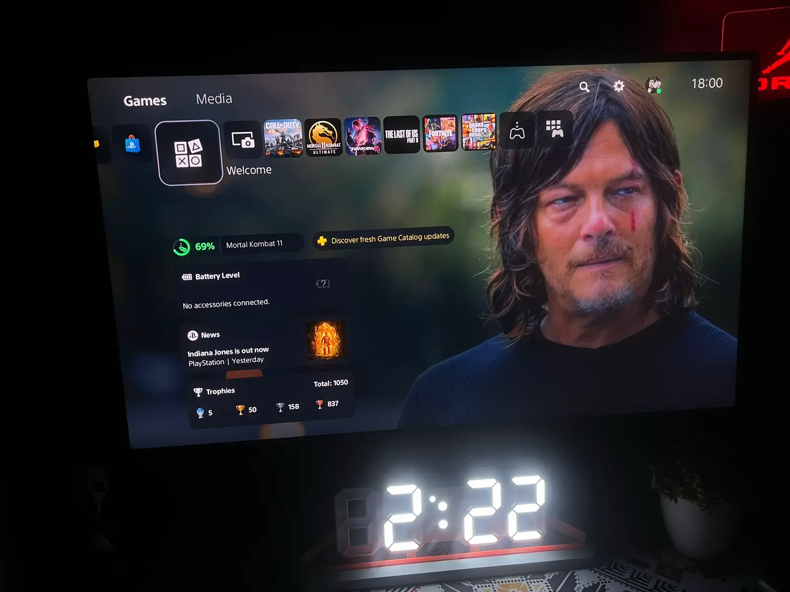 #foryou #foryoupage #خلفيات #سوني5 #4u #wallpaper #ps5 #movie #story #twd #thewalkingdead #daryldixon #داريل_ديكسون 