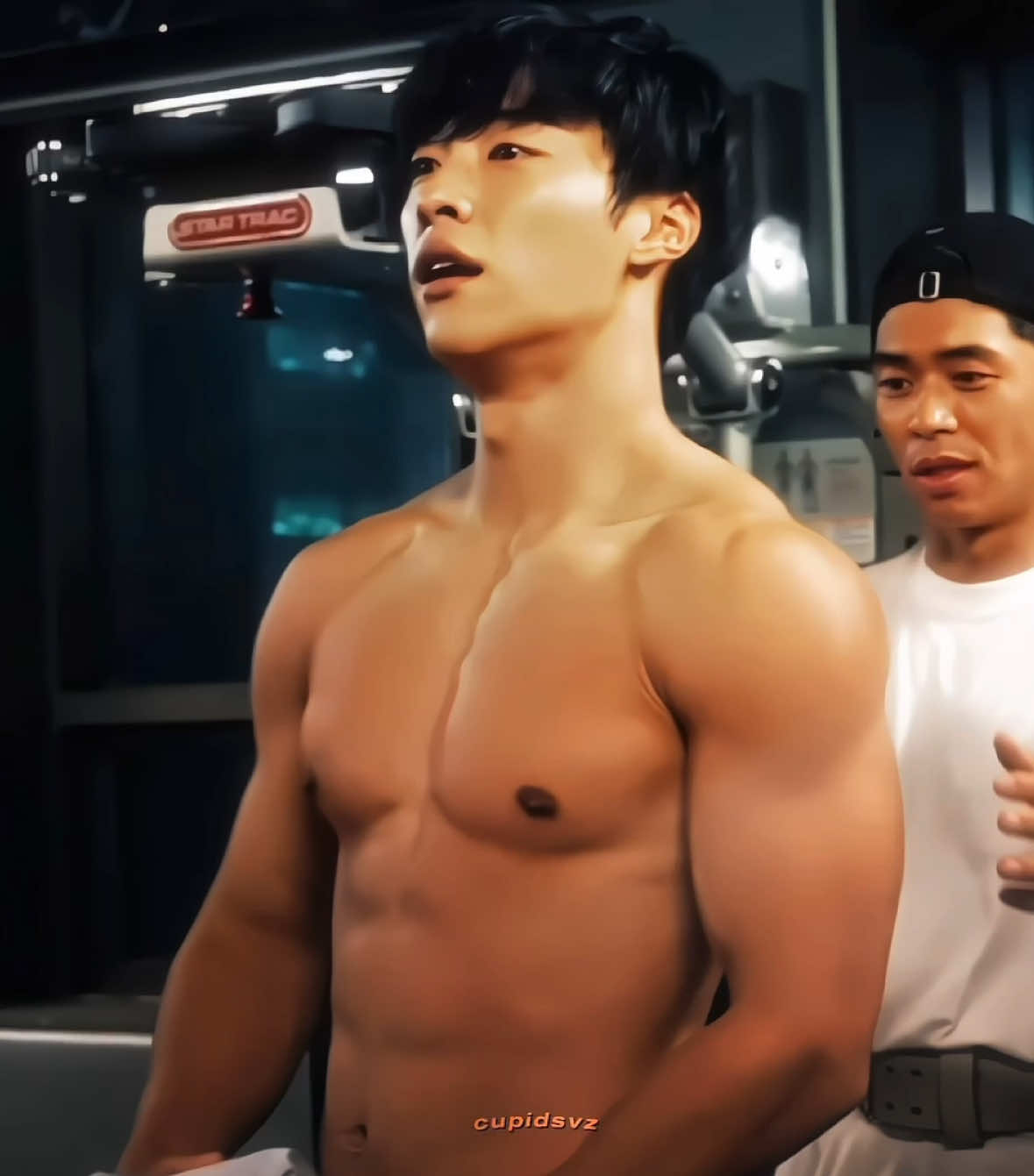 #woodohwan :: the guy looking at him is so me | #dohwan #woodohwanedit #trend #gym #fypp #dorama #edit #kdrama #cupidsvz_kd #fy #mrplankton #bloodhounds #GymTok #korean #actor #koreanactor 