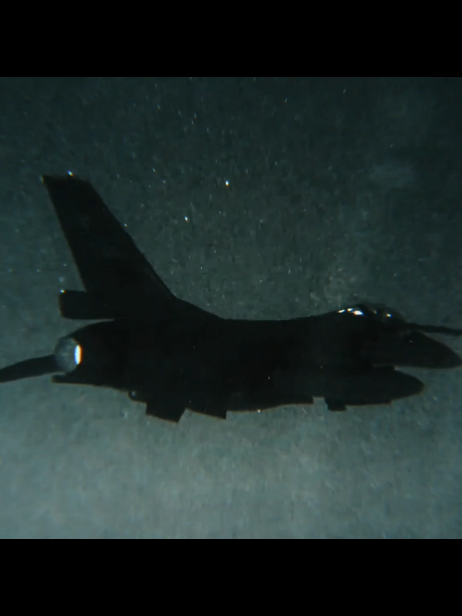 i will fly an f16 one day. #job #fyp #usa #army #military #fighterpilot #fighterjet #f16 #edit 