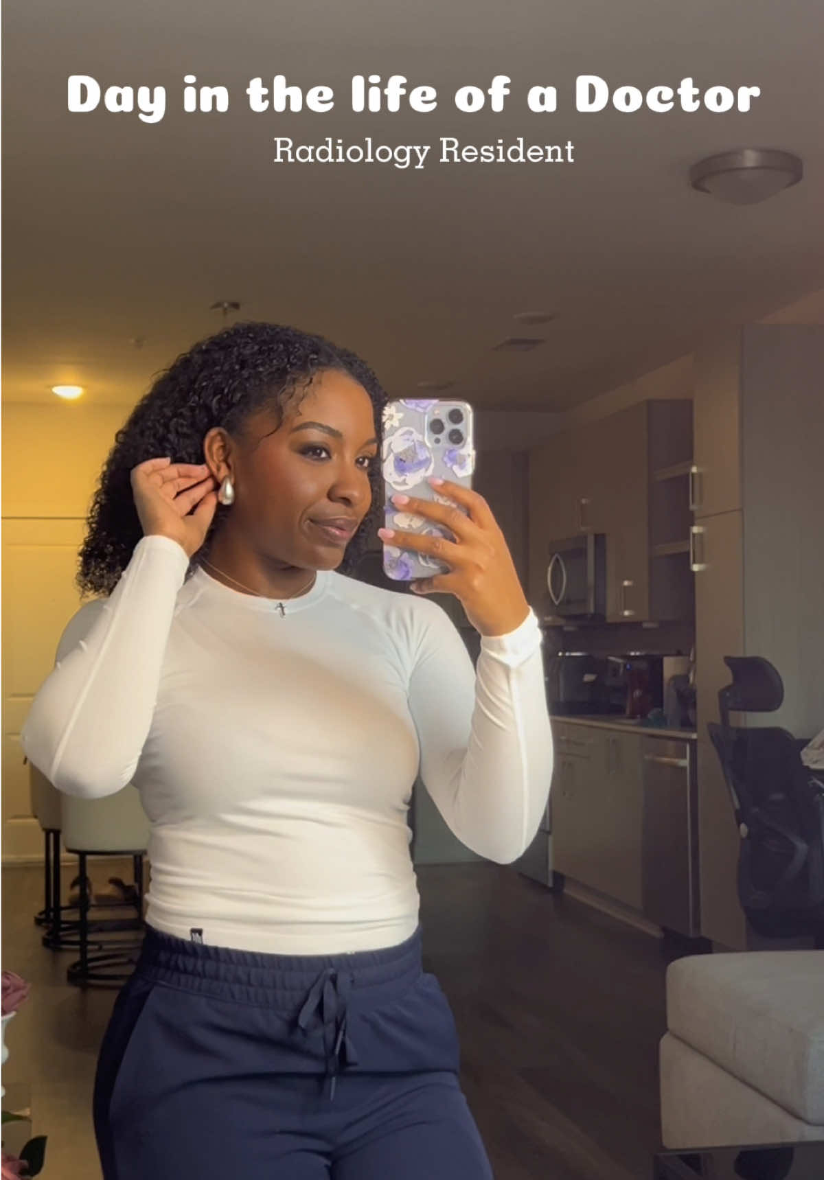 Radiology is cool because it gives you a visual to disease. I also believe showing & explaining to patients their imaging can help them understand their illness even more. In my opinion, Radiology is an amazing (the best) specialty. 🤩 #Medicine #imaging #resident #DITL #medicalstudent #premed #MRI #doctor #healthcare #residency #premedmotivation   Images: litfl.com/abdominal-ct-liver