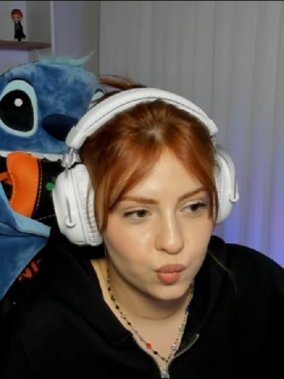 Azer Baba @Sıla Ertaş #sılaertaş #ertassla #ertaş #kick #twich #yayın #angara #sıla #keşfetteyizzz #keşfetbeniöneçıkar #keşfetedüş #kaan #kaansıla #azer #azerbaba 