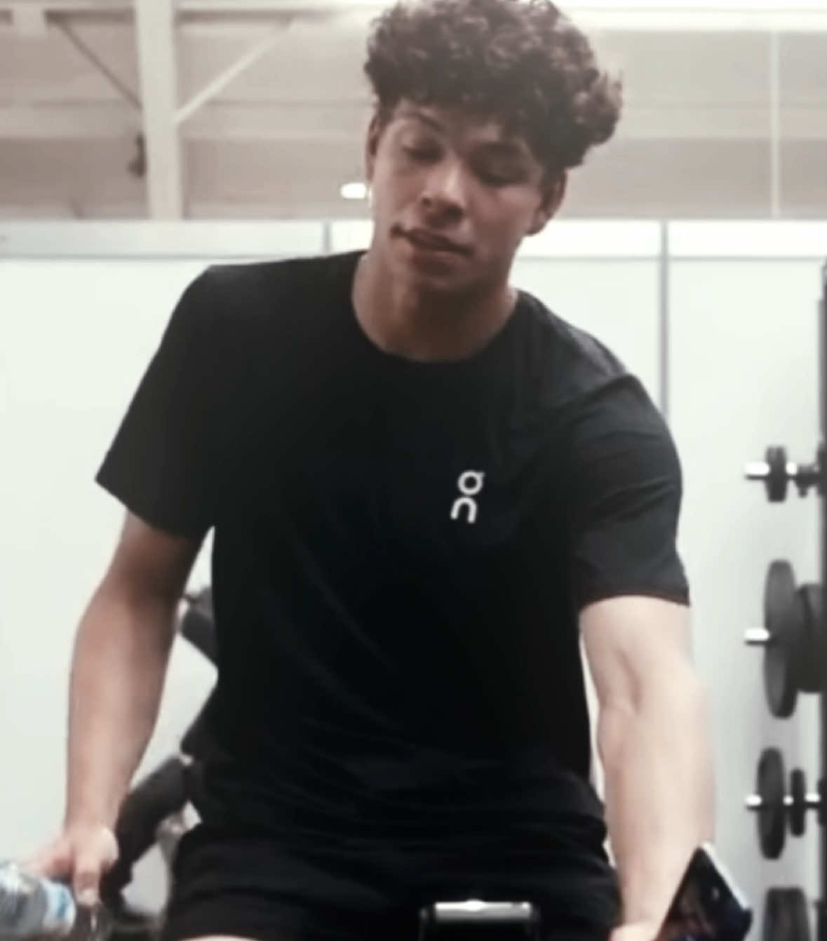 #BENSHELTON | GUESS WHAT. the official julesheltons' ben shelton scenepack is up 🙂‍↕️ the mega link is in the carrd in my twitter! (its in my bio, the @ is the same as here!) if you use any of the clips tag / credit me! not only because it took me a long time but also so other people can find the clips if they need or want them! 💗 just fyi: this scp doesnt have every ben shelton clip in existence lol, just the ones i use / ever used :)  🏷️ @w 🎾 @lu! @grayson @Eva🎾☎️ @saf @lu @liv @alcarazace @carl1tosalcaraz @keira🎾 @faye🎾🇺🇸 @sheltzdialed1n @lulu 🎾⚽️ [ #bensheltonedit #bensheltontennis #shelton #tennis #atp #atptour ]