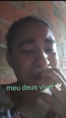 .o meu melhor amigo vive. Jesus vive! a Páscoa não é sobre ovos de chocolate mas sim do amor de deus #paixaodecrito