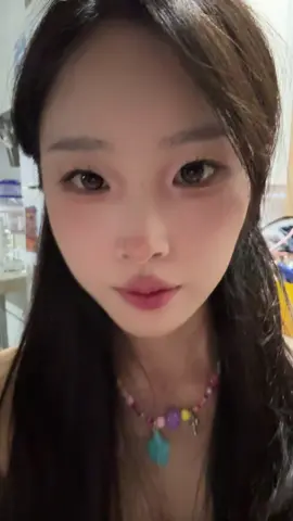 아니 죄다 외국어노래 밖에 읎어 ㅠ 아니 그리고 쌍수하고싶은데 망할거같구,, 쌍테 붙여도 살에 파묻힘..#fyp #추천 