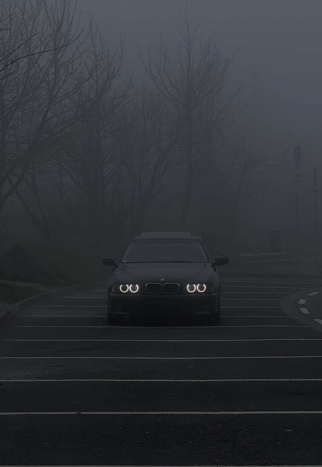 🖤😶‍🌫️ #E39 #bmwe39 #bmwoftiktok #e39oftiktok #e39best5 #love39 #best5 #angeleyes #e39mafia #e39edit #bmw5 #e39club #carsoftiktok #carfriday #germancars #e39525i #525i#e39family #carmeet #fyp #nightdrive #projectcar #bmw #5er #e39love #e39drift #m5 #bmwm