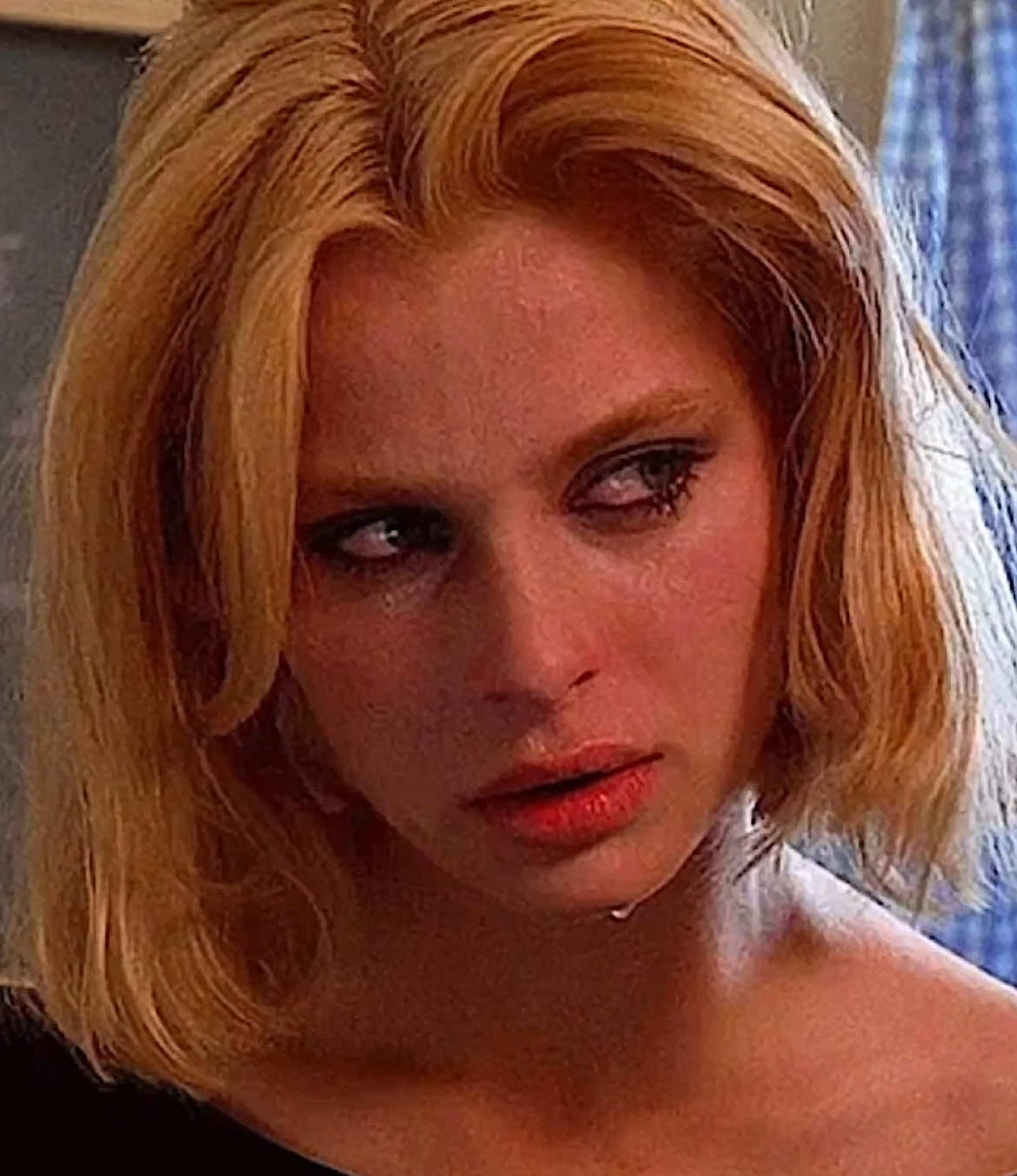 should work now pls🌷.                         #addisonrae #headphoneson #skyferreira #brittanymurphy #vashtibunyan #foryouu #fyp #edit #sharontate #sharontateedit #laurapalmer #laurapalmeredit #twinpeaks #kirstendunst #dropdeadgorgeous #marciamcbroom #fayewong #shellyjohnson #thelastunicorn #paristexasedit #taylorrussell #taylorrusselledit #thehandmaiden #lostintranslation 