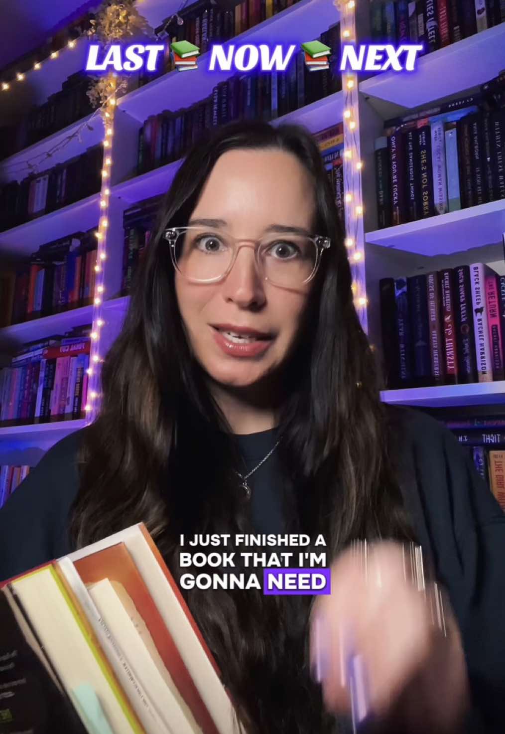 Happy Friday! 📚 What’re YOU reading this weekend?! #books #BookTok #sydneyyybooks #thrillerbooks #horrorbooks #reading #tbr #readinglist #bookstagram #bookrecs 