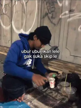 SAK KAREPMU SU ASU#fotolive #fotolivetiktok  #iphone #tegal #tegalmalioboro #alunaluntegal 