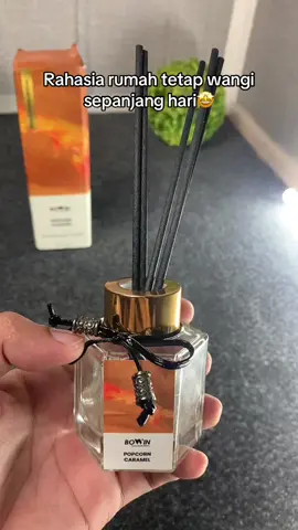 Ini wangi banget kalian wajib beli sih🤪🥰#parfumruangan #pewangiruangan #rekomendasipewangiruangan #bowin #bowinreeddiffusercrystal 