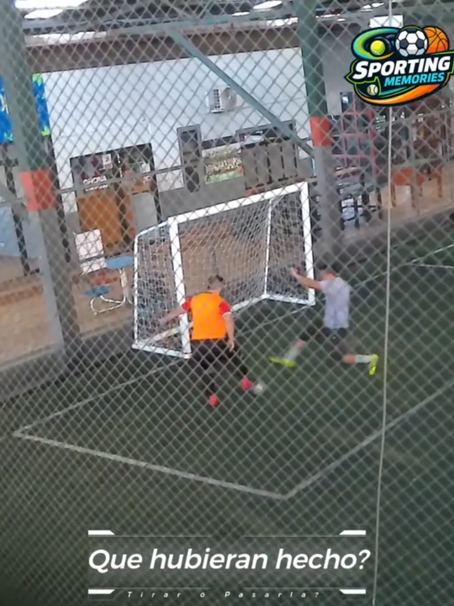 Lo hice todo bien… y aún así no entró. Ese portero no se rindió. 🧤🔥” A veces el gol no llega, pero la jugada queda para siempre. #SportingMemories #CasiGolazo #PorteroCrack #FútbolReal #NoEntróPeroValió #estilosm 
