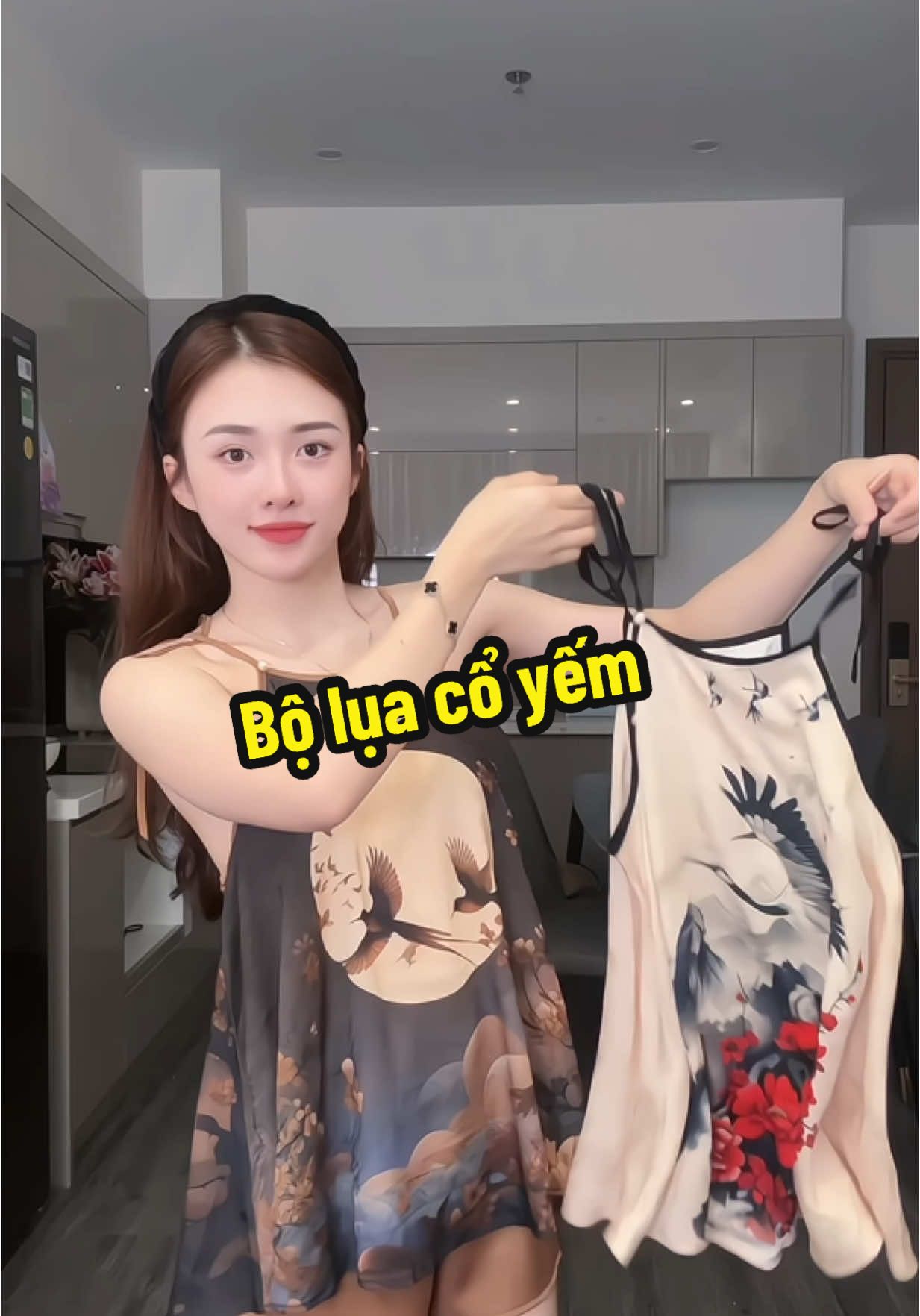 Bộ lụa nữ mặc nhà cổ yếm #landaulamvo #mebim 